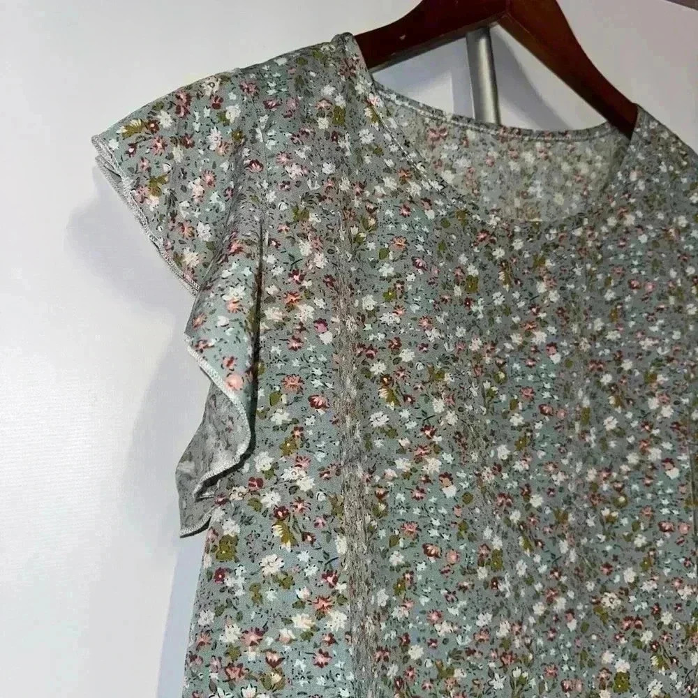 NWT! Emery Rose Floral Blouse - Size S - for Woman - Picture 2 of 11